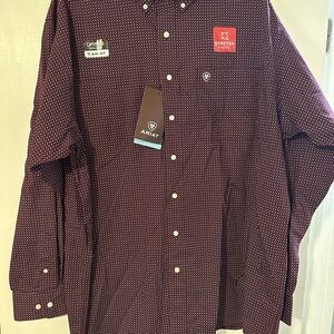 Ariat Men's Burgundy Button-Down Shirt